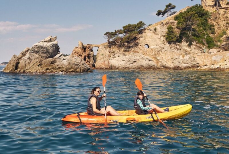 Lloret de Mar: Costa Brava Kayak Tour and Swimming - FAQs