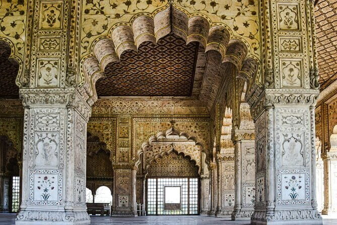 LOCAL Agra :Taj Mahal Sunrise and Sunset Private Tour by Car - FAQ