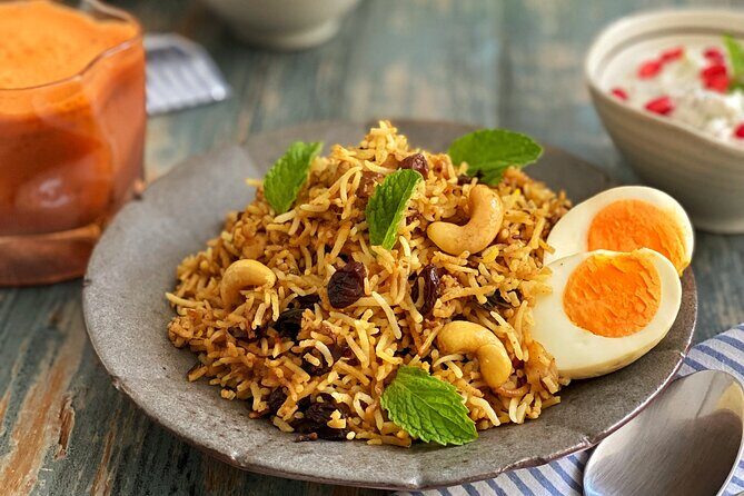 Local Cuisine Cooking Class in Singapore - Key Points