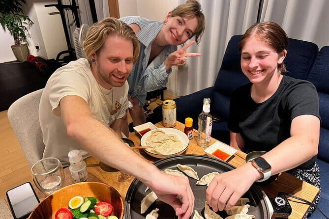 Local Family Supermarket Tour & Homemade Gyoza Cooking Experience - Key Points