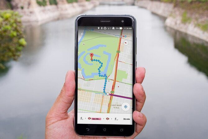 local Internet data for a mobile phone - Key Points