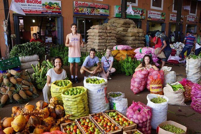 Local Market Tour & Cooking Demo with Lunch from Colombo Harbor - Key Points
