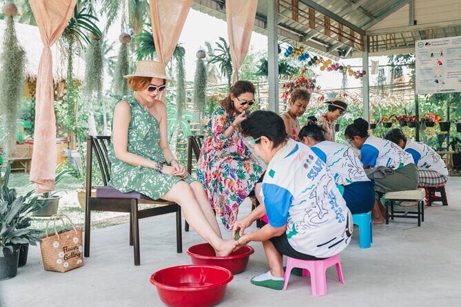 Local Private Tour from Bangkok to Pattaya - Stop 1: Baan Roi Sao, Takhian Tia Community – Coffee & Community Welcome