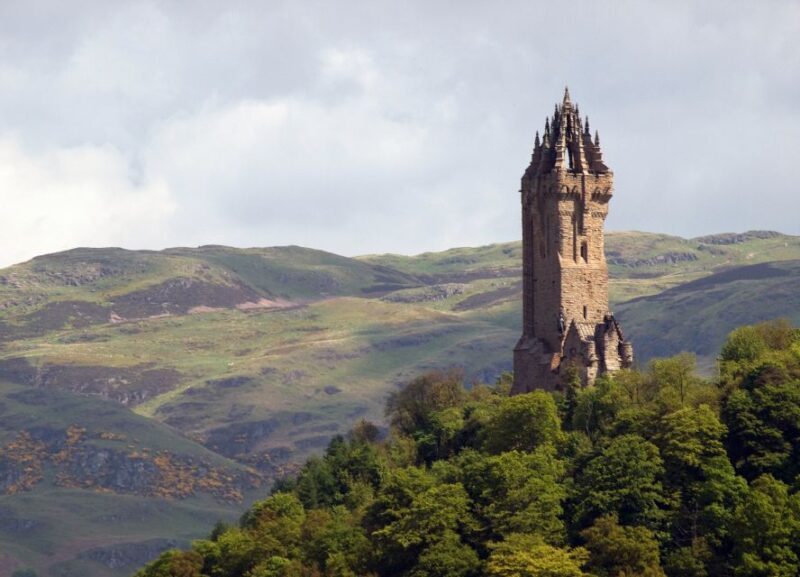 Loch Lomond, Stirling Castle, & Kelpies Tour from Edinburgh - A Detailed Look at the Loch Lomond, Stirling Castle, & Kelpies Tour