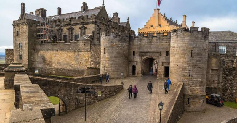 Loch Lomond, Stirling Castle, & Kelpies Tour from Edinburgh - Possible Drawbacks and Considerations