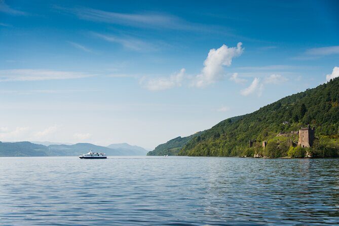 Loch Ness and Caledonian Canal 2-Hour Cruise from Dochgarroch - Exploring the Loch Ness and Caledonian Canal 2-Hour Cruise from Dochgarroch