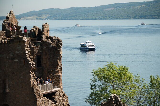 Loch Ness and Caledonian Canal 2-Hour Cruise from Dochgarroch - A Deep Dive into the Loch Ness and Caledonian Canal Cruise