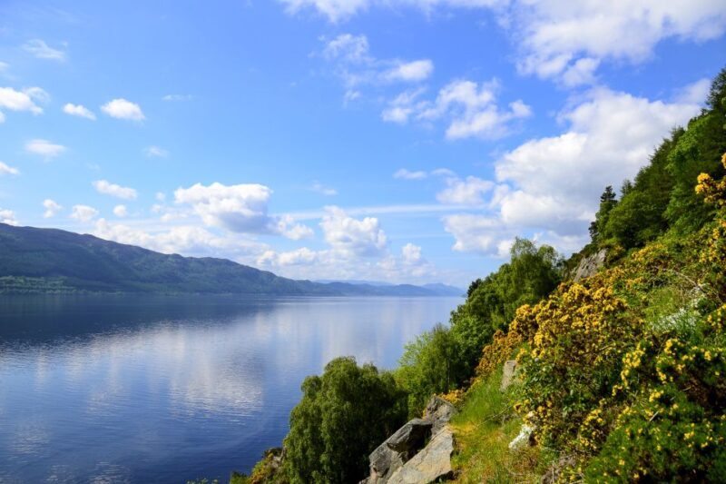 Loch Ness: Urquhart Castle Round-Trip Cruise - Accessibility and Practical Tips