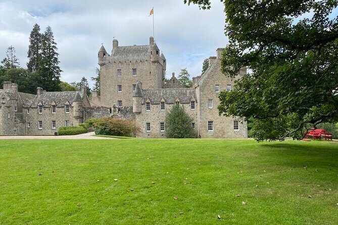 Loch Ness,cawdor castle,inverness,Culloden battlefield,& more from invergordon - An In-Depth Look at the Highland Tour