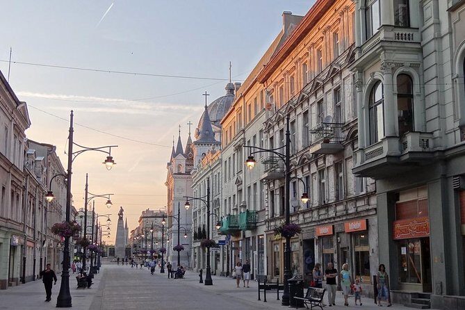 Lodz Old Town Manufaktura Highlights Private Walking Tour - Key Points