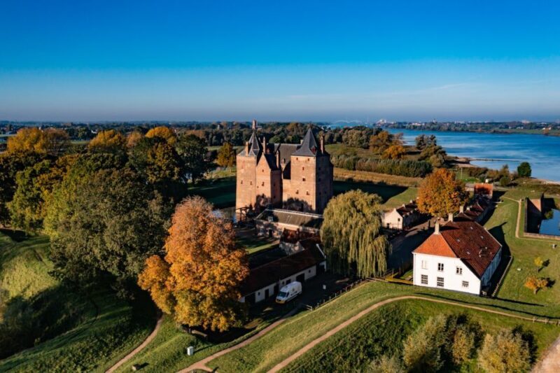 Loevestein Castle Entry Ticket - Key Points