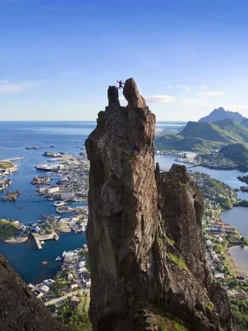Lofoten: Climb Svolværgeita with a certified tour guide and experience the adventure! - What’s included and what’s not?