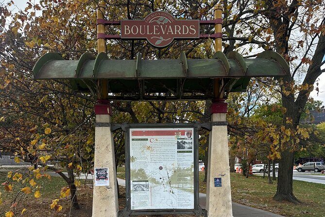 Logan Square Walking Tour Experience - What Travelers Say and Why It Matters