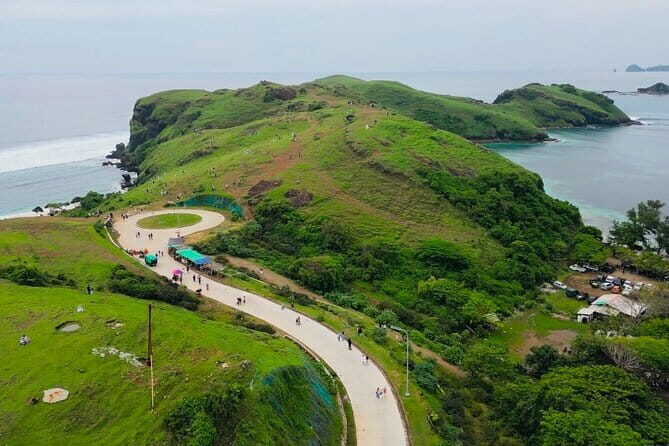 Lomboks Sasak Culture Tour to Merese Hill and Tanjung Aan Beach - Key Points