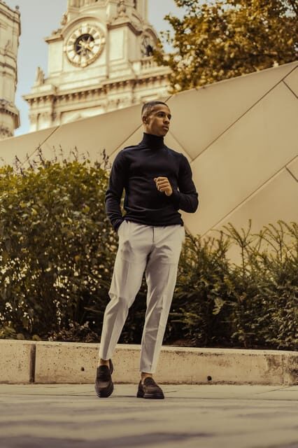 London: 1980s-Inspired Photoshoot at Iconic Landmarks - The Experience: How It Feels