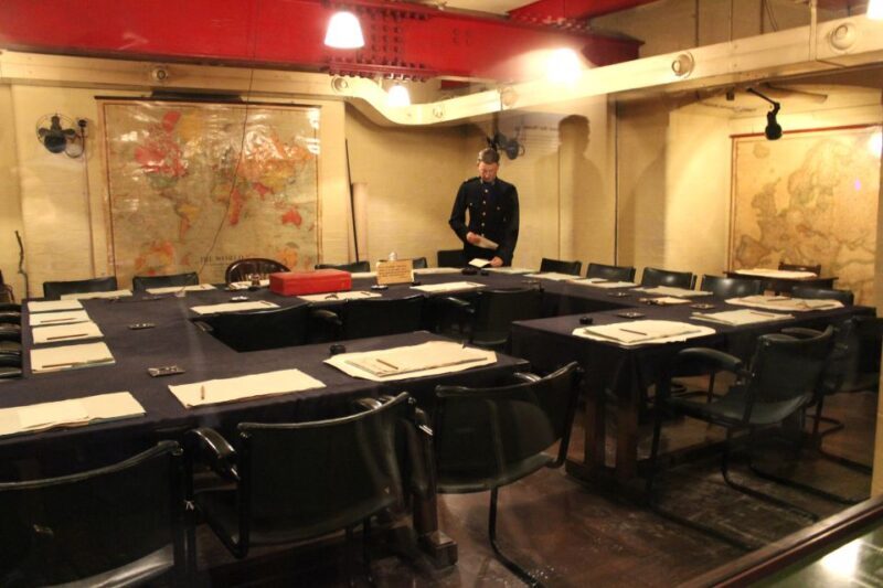 London: 30 Top Sights and Churchill War Rooms Tour - FAQ