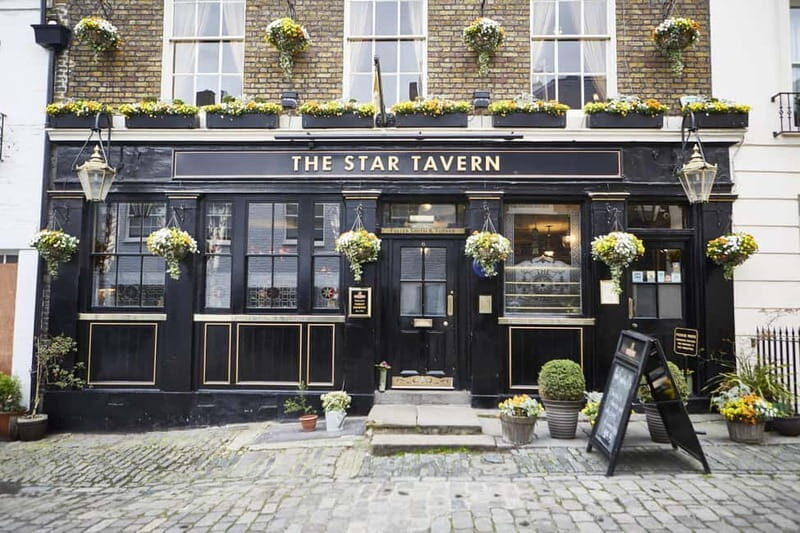 London: Belgravia Pub Crawl with 6 Pubs - What Sets This Tour Apart?