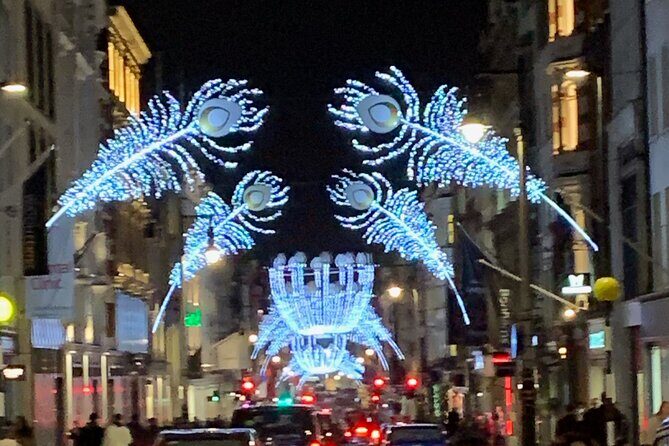 London Bespoke Black Cab Christmas Lights & Sights Private Tour - FAQs
