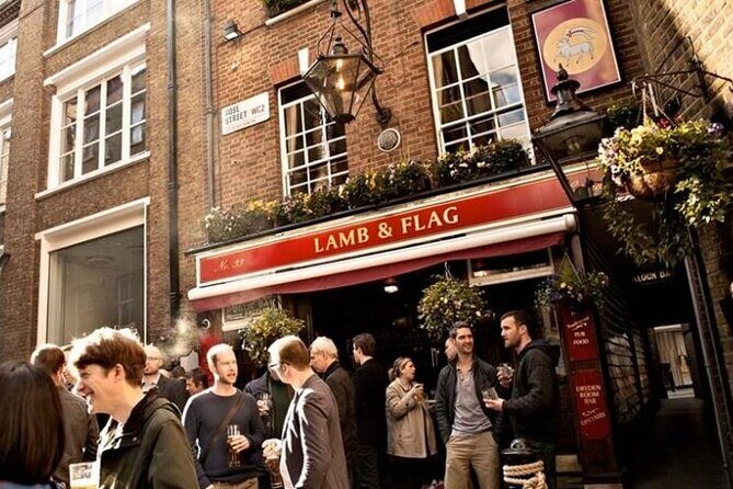 London Bike Tour: Landmarks, Secret Gems, Pub Stop & Street Art - Who Should Consider This Tour?