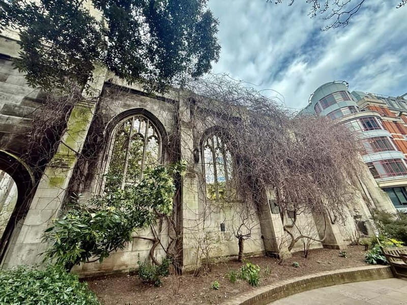 London Blitz Tour - Explore City of London Wartime History - A Closer Look at the Tour Experience