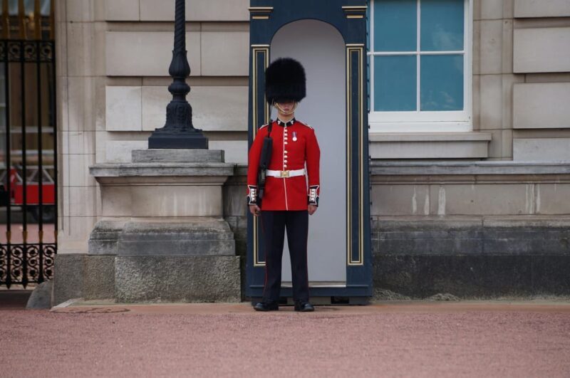 London: Buckingham Palace and Changing of the Guards Tour - FAQ