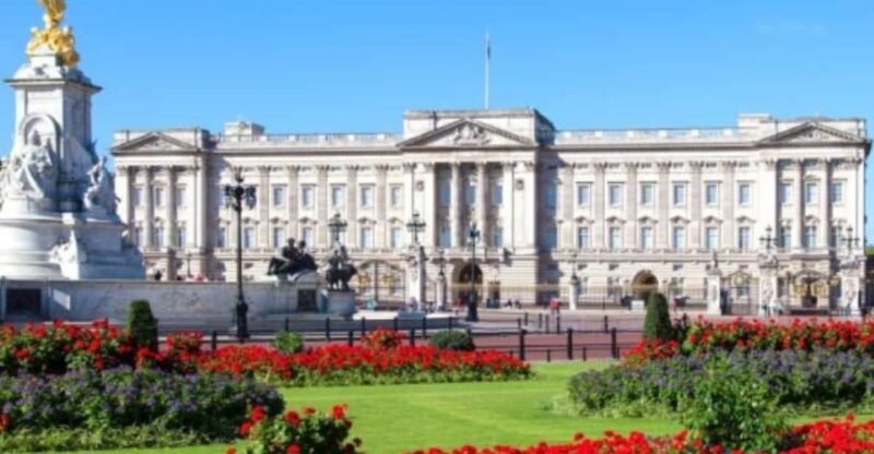 London: Buckingham Palace and Royal London Walking Tour - Who Should Consider This Tour?