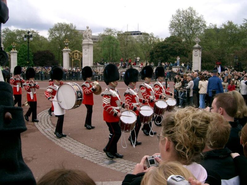London: Buckingham Palace Changing of the Guard Guided Tour - The Sum Up
