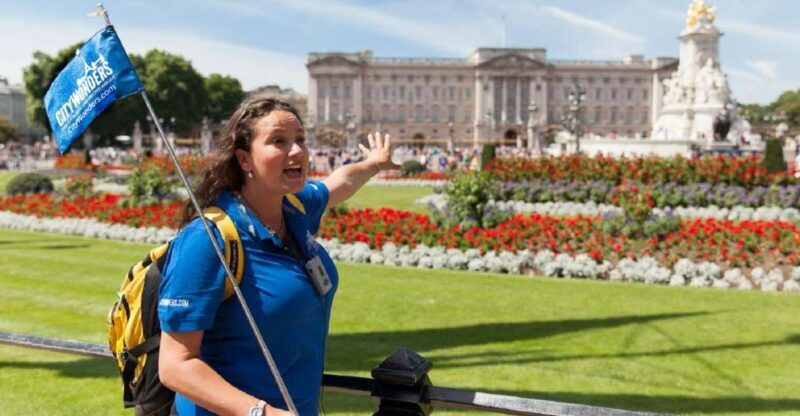 London: Buckingham Palace Entry Ticket & Royal Walking Tour - Exploring the Itinerary in Detail