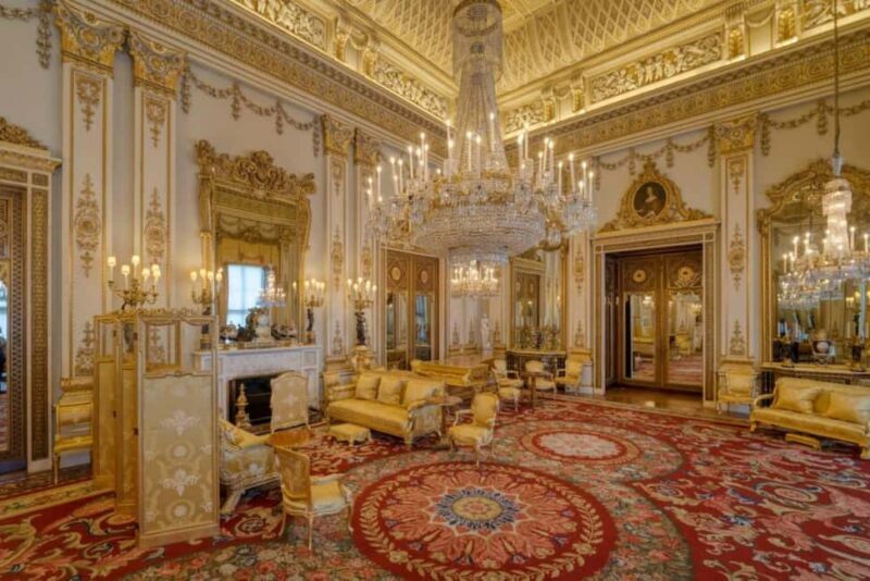 London: Buckingham Palace State Rooms with Bus and Boat Tour - Thames River Cruise: A Unique Perspective