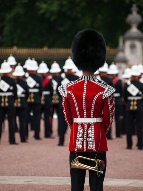 London: Changing of the Guard Experience and Landmarks Tour - A Closer Look at the Itinerary