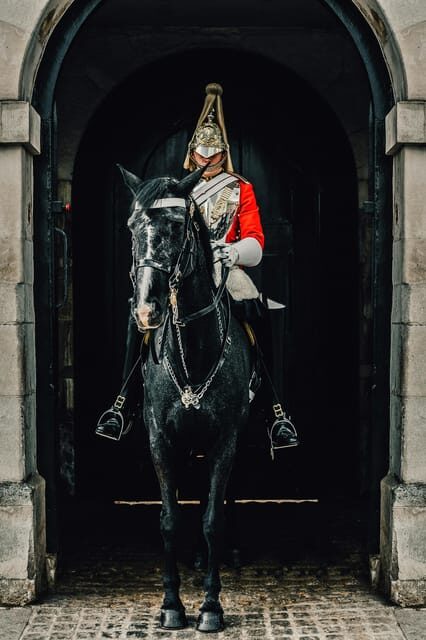 London: Changing of the Guard Experience and Landmarks Tour - Is It Worth the Price?