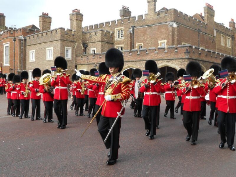 London: Changing of the Guard Walking Tour - Authentic reviews and insights