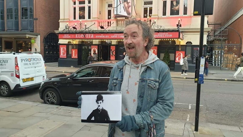 London: Charlie Chaplin Tour with Tube Journey - Key Points