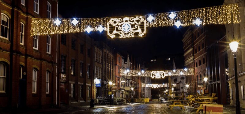 London: Christmas Lights Self Guided Walking Tour - Who Is This Tour Best For?