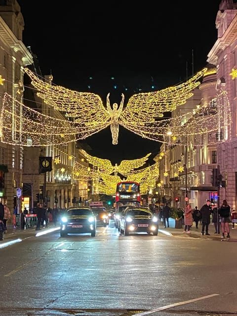 London: Christmas Lights Tour by Vintage Double-Decker Bus - The Experience in Detail
