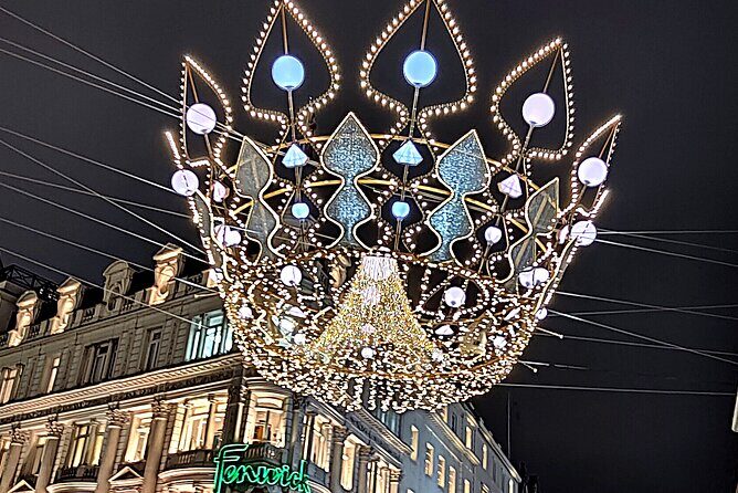 London Christmas Sparkle Private Walking Tour - The Experience, Guides, and Practicalities