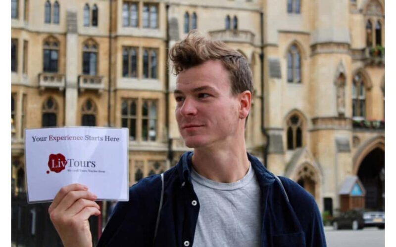 London: City Highlights Full-day Private Guided Tour - Trafalgar Square: The Heart of London