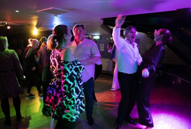London: Dinner Cruise with Elvis Tribute on the Thames River - The Sum Up