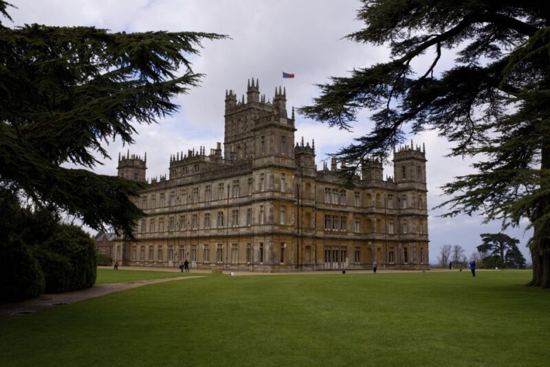 London: Downton Abbey, Cotswolds, and Highclere Castle Tour - Exploring the Day Trip’s Highlights