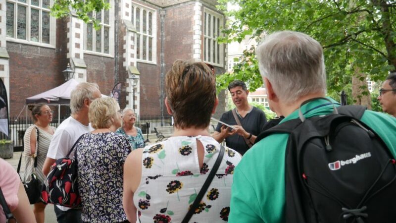 London: Downton Abbey Guided Walking Tour - A Detailed Look at the Downton Abbey London Walking Tour