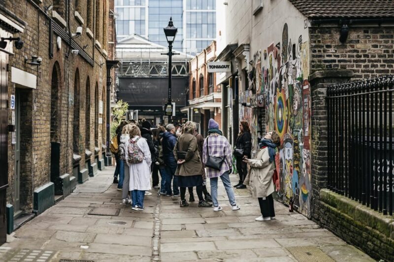 London: East End Street Art Tour and Spray Painting Workshop - FAQ