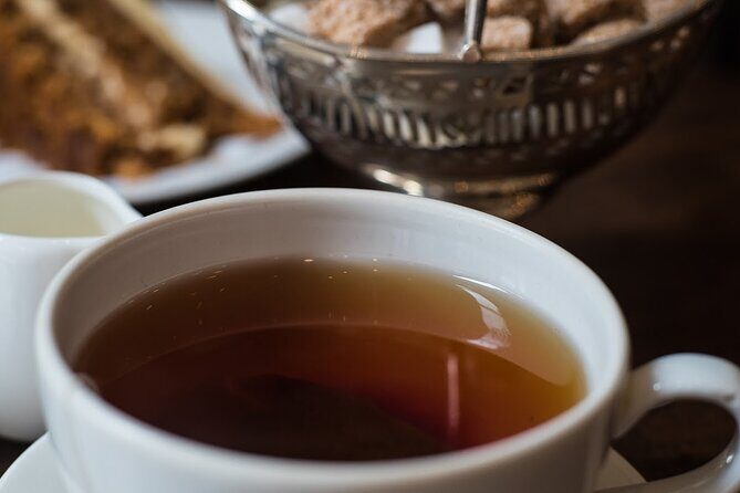 London East End Walking Food Tour With Secret Food Tours - Traditional London & Hidden Gems