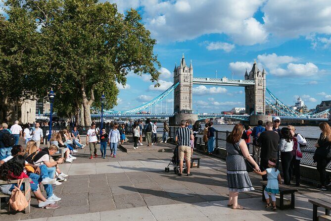 London: Full Day Private Tour Including Entry Passes - Key Points