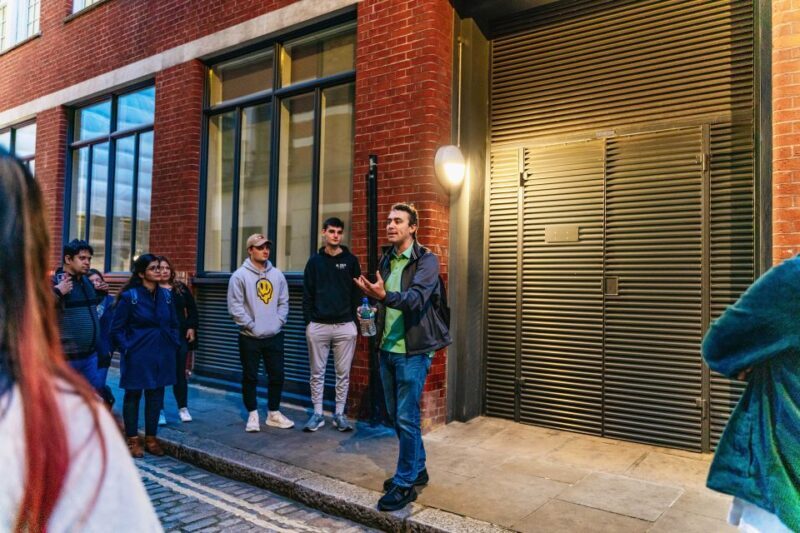 London: Ghastly Ghosts 2-Hour Walking Tour - An Intriguing Nighttime Journey into Londons Dark Side