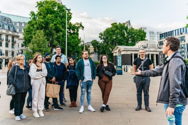 London: Ghastly Ghosts 2-Hour Walking Tour - Final Verdict