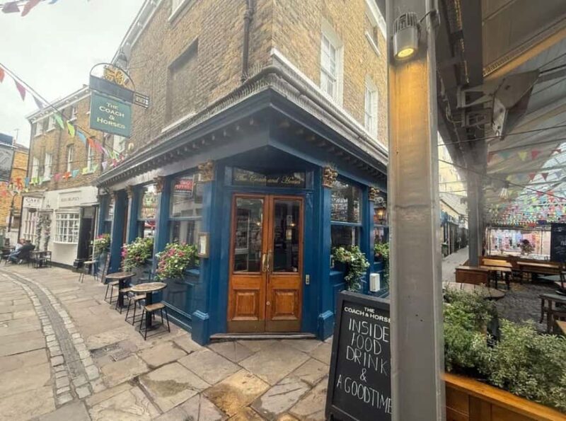 London: Greenwich Pub Crawl with Beer and Dinner Option - Key Points
