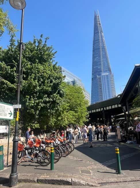 London: Guided E-bike Tour - An In-Depth Look at the London Guided E-bike Tour