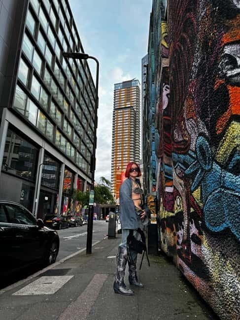 London: Guided Shopping Tour with a Stylist - Key Points