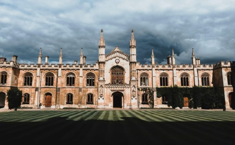 London: Guided tour of Cambridge - Sedan - Who Would Love This Tour?