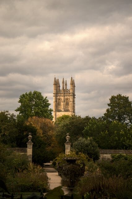 London: Guided tour of Oxford - Sedan - Why This Tour Stands Out